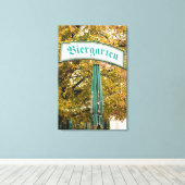 Buiten Biergarten Bord, Duitsland Canvas Afdruk (Insitu (Houten vloer))