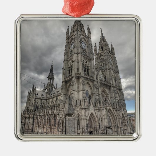 Buiten de Basilica in Quito, Ecuador Metalen Ornament (Voorkant)