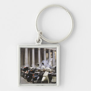 buiten het Pantheon geparkeerde motorscooters Sleutelhanger