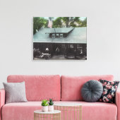 Buiten Uitzicht van de Club House Canvas Afdruk (Insitu (Woonkamer))
