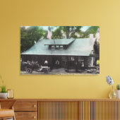 Buiten Uitzicht van de Club House Canvas Afdruk (Insitu (Woonkamer))