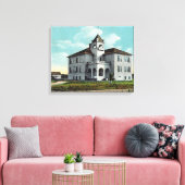 Buiten Uitzicht van de Grammatische School Canvas Afdruk (Insitu (Woonkamer))