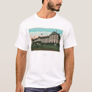 Buiten Uitzicht van de Hotel ChamPlain T-shirt