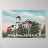 Buiten Uitzicht van de New High SchoolNapa, CA Poster (Voorkant)