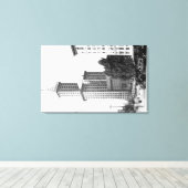 Buiten Uitzicht van de Smith Tower Canvas Afdruk (Insitu (Houten vloer))