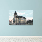 Buiten Uitzicht van East Side School Bldg Canvas Afdruk (Insitu (Houten vloer))