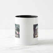 Buiten Uitzicht van Grammar SchoolRedding, CA Mok (Midden)