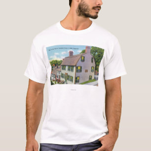 Buiten Uitzicht van het Gemeenschappelijk Huis T-shirt