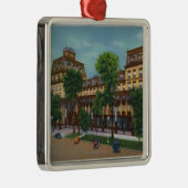 Buiten Uitzicht van het Grand Union Hotel # 2 Metalen Ornament (Rechts)