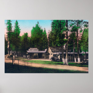 Buiten Uitzicht van het Loch Lomond Resort Poster