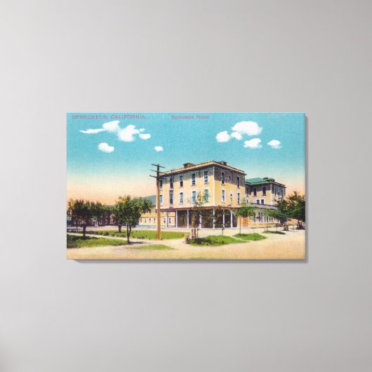 Buiten Uitzicht van het Spreckels Hotel Canvas Afdruk (Voorkant)
