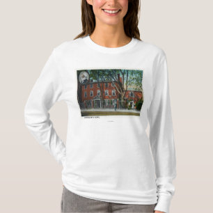 Buiten Uitzicht van het Swett Art Memorial T-shirt