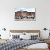 Buiten Uitzicht van het Wenatchee Hotel Canvas Afdruk (Insitu (Slaapkamer))