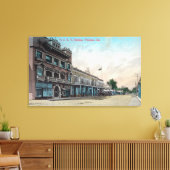 Buiten Uitzicht van NSGW BuildingWoodland, CA Canvas Afdruk (Insitu (Woonkamer))