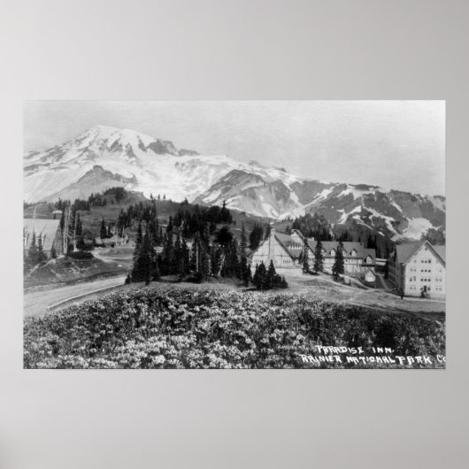 Buiten Uitzicht van Paradise Inn Poster (Voorkant)