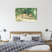 Buiten Uitzicht van ResortShasta Springs, CA Canvas Afdruk (Insitu (Slaapkamer))