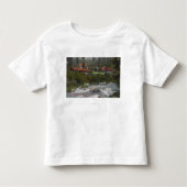 Buiten Uitzicht van Shasta RetreatMt. Shasta, CA Kinder Shirts (Voorkant)