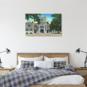 Buiten Uitzicht van Taylor Hall, Vassar College Canvas Afdruk (Insitu (Slaapkamer))