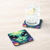 Buitenaards gezicht met planeten en reflecties in  bier onderzetter (Rechterzijde)