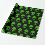 buitenaards groen hoofd voor science fiction extra cadeaupapier<br><div class="desc">buitenaards groen hoofd van science fiction buitenaardse glimlach</div>