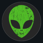 buitenaards groen hoofd voor science fiction extra ronde sticker<br><div class="desc">buitenaards groen hoofd van science fiction buitenaardse glimlach</div>