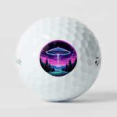 Buitenaards ruimteschip retro futuristisch golfballen (Voorkant)