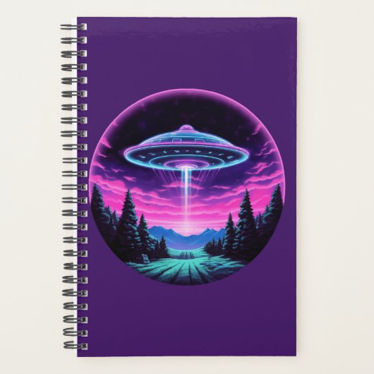 Buitenaards ruimteschip retro futuristisch planner (Voorkant)