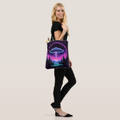Buitenaards ruimteschip retro futuristisch tote bag (Op model)