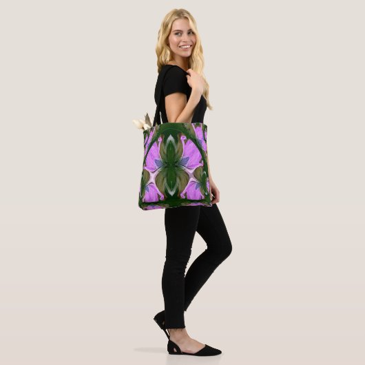 Buitenaardse bloemen...... tote bag (Op model)