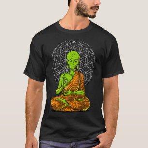 Buitenaardse Boeddha-meditatie T-shirt