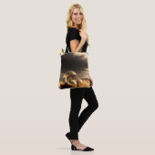 Buitenaardse overblijfselen in de woestijn tote bag (Op model)