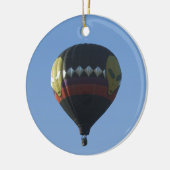 Buitenluchtballon met kerstversiering keramisch ornament (Links)