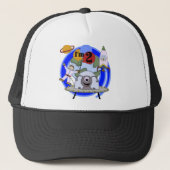 Buitenruimte 2e verjaardag T-shirts en geschenken Trucker Pet (Voorkant)