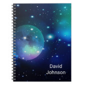 Buitenruimte en sterren met aangepaste naam notitieboek (Voorkant)