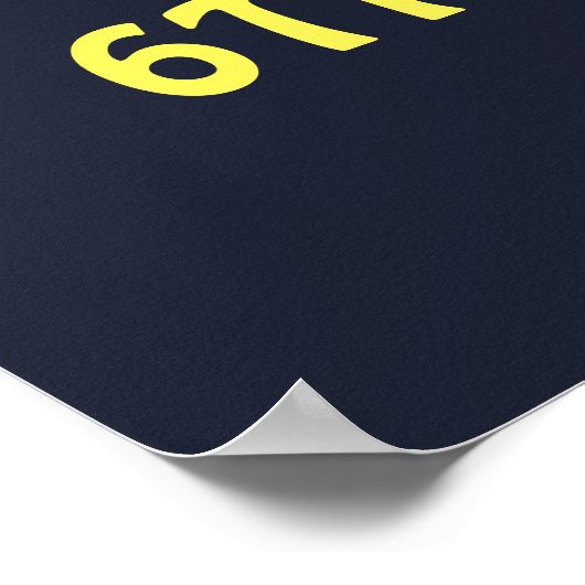 Buitenruimteastronauten en Rockets Pattern Birthda Poster (Hoek)