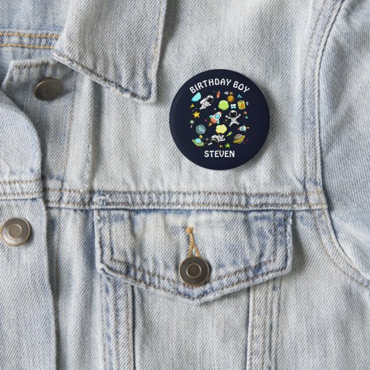 Buitenruimteastronauten en Rockets Pattern Birthda Ronde Button 5,7 Cm (In situ)