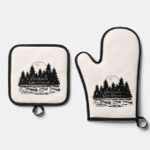 Buitenshuis kom er! Kano's Ovenwant & Pannenlap Set (Voorkant)