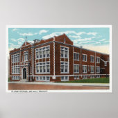 Buitenste Uitzicht van de St. Mary's School en Hal Poster (Voorkant)