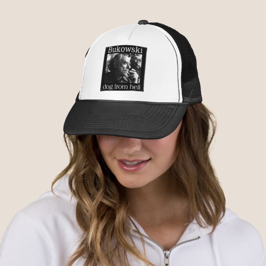 bukowski trucker pet (In situ)