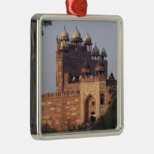 Buland Darwaza Gate of Victory) aan de Dargah Metalen Ornament (Rechts)