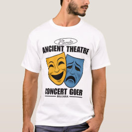 Bulgarije: Plovdiv bezoeker van een concert in het T-shirt