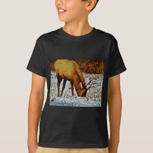 Bull Elk in sneeuw. T-shirt