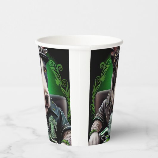 Bull Terrier Dog Driving Bike St. Patrick's Day Papieren Bekers (Rechts)