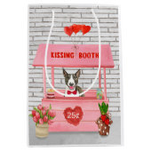 Bull Terrier Dog Valentijnsdag Kissing Booth Medium Cadeauzakje (Voorkant)