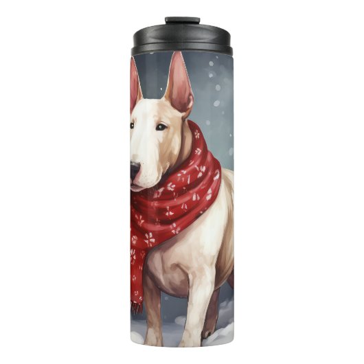 Bull Terrier hond in de sneeuw Kerstmis Thermosbeker (Voorkant)