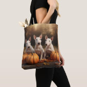 Bull Terrier Puppy Herfst Delight Pompoen Tote Bag (Dichtbij)
