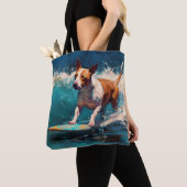 Bull Terrier Strand Surfen Schilderij Tote Bag (Dichtbij)