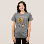 Bulldog en zonnebloem-fiets Tri-Blend shirt (Voorkant volledig)
