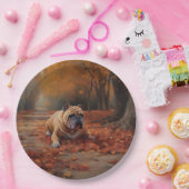 Bulldog in herfstbladeren val inspireert papieren bordje (Feest)