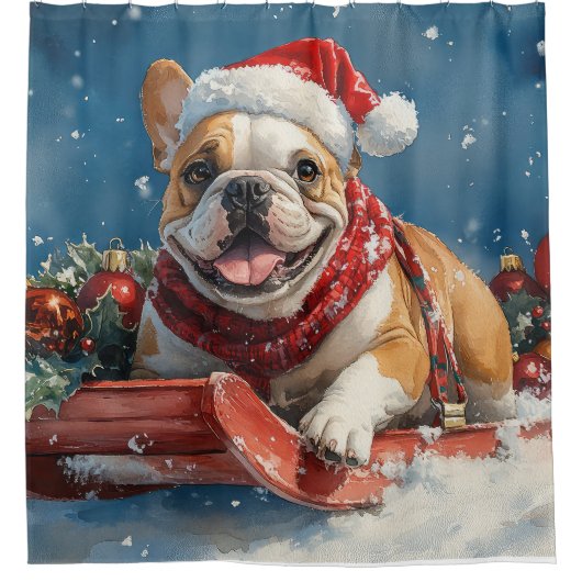 Bulldog in Sledge Laat het sneeuwen Kerstmis Douchegordijn (Voorkant)